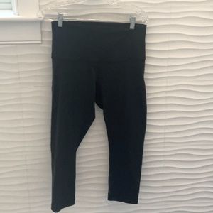 Lululemon yoga pants